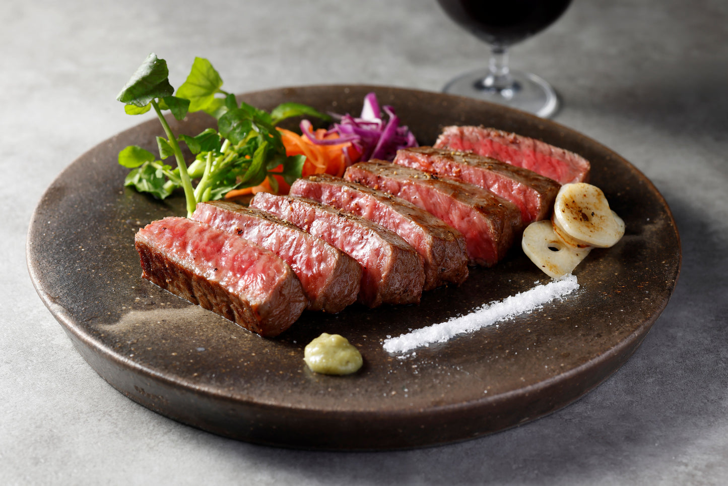 【牛排用】本部牛腿肉 400g（切2片）