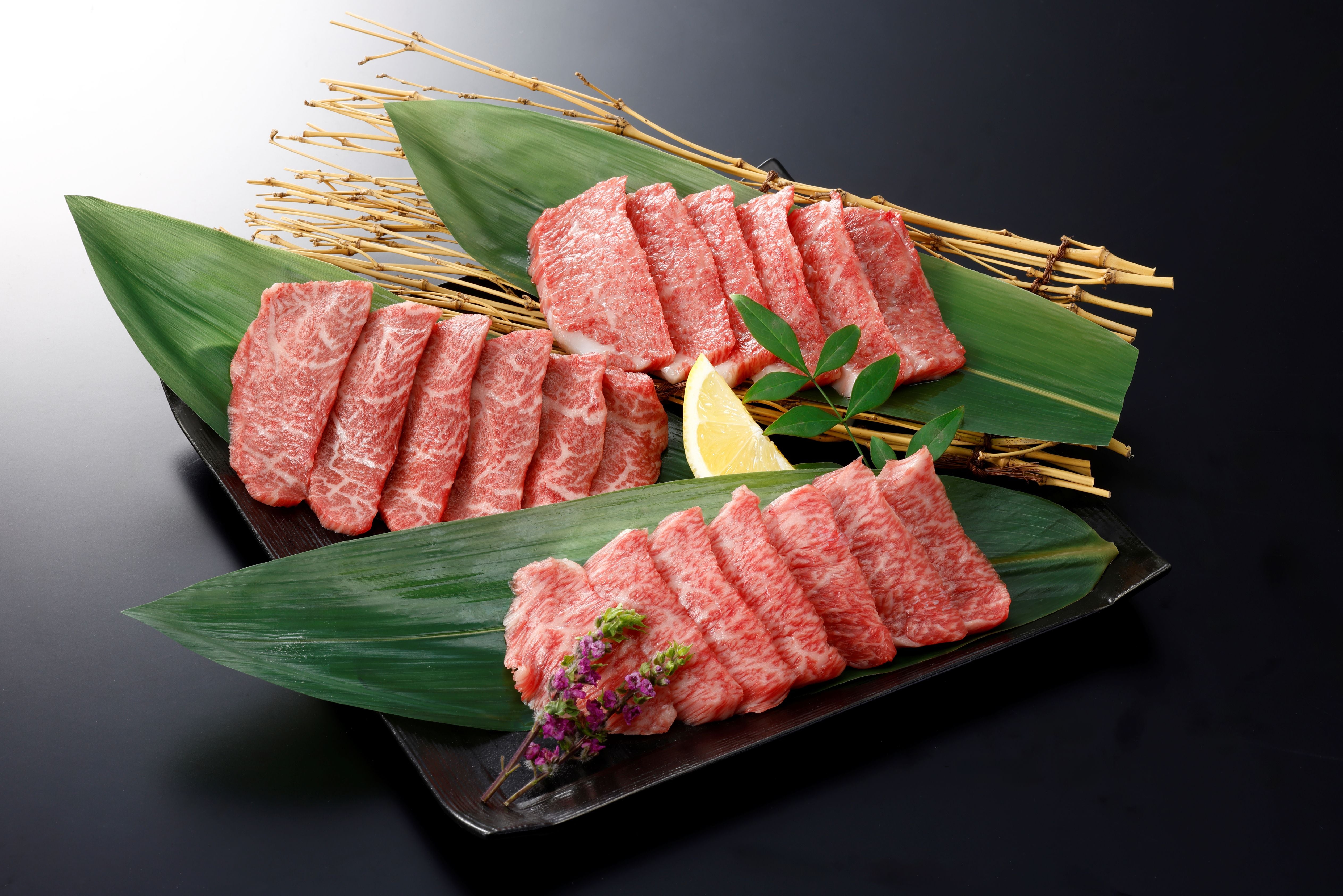 牧場直営ギフト】沖縄産黒毛和牛 厳選3種焼肉セット300g（100g×3）化粧